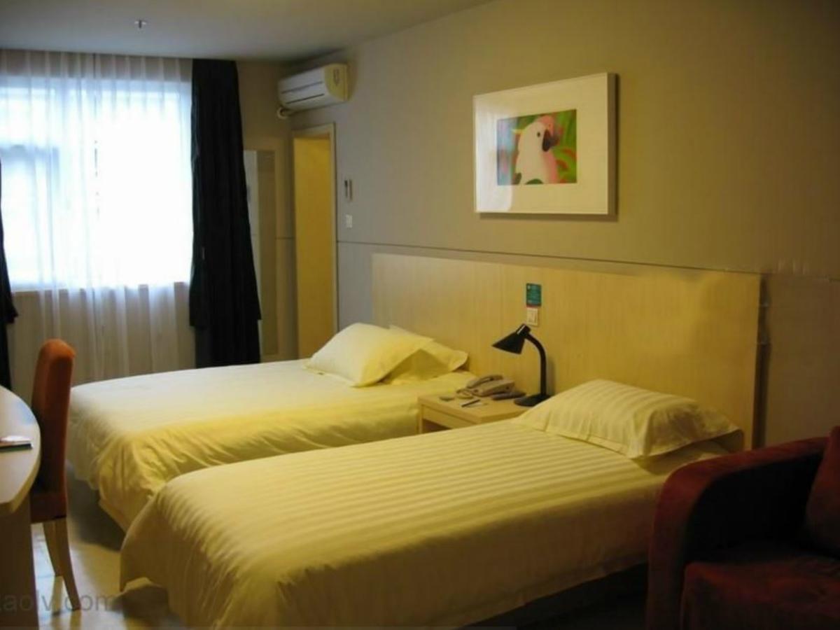 Jinjiang Inn Beijing East Lianshi Road Екстер'єр фото